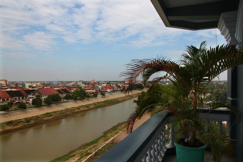 King Fy Hotel Battambang Szoba fotó